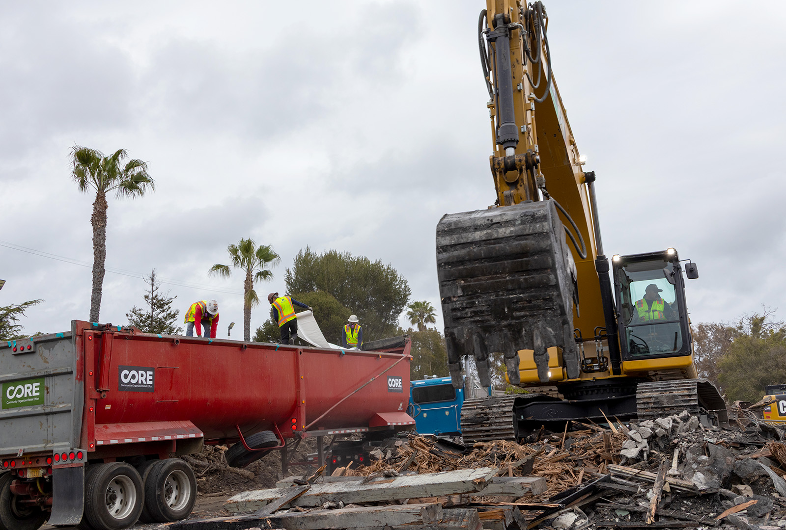 20250417_PalisadesChurchCleanup_Selects_RTW_Risized#2